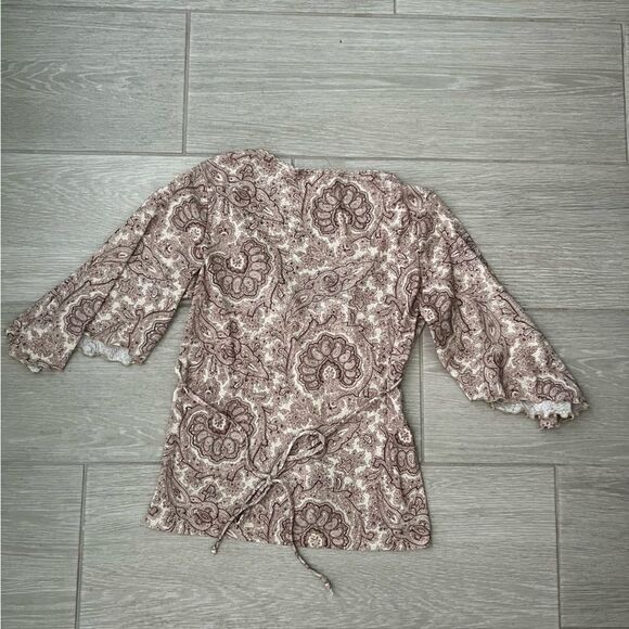 Obe 2YK baby all tie back flutter sleeve shirt paisley print size small - Picture 5 of 6